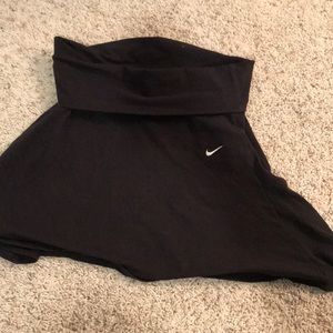 Kids size large Nike golf skirt